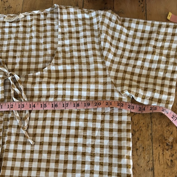 Brown Gingham Women's Top - Picture 5 of 6